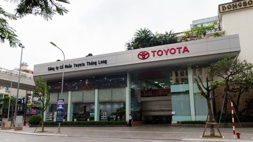 Hà Nội : Đại lí Toyota Thăng Long
